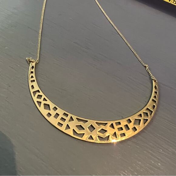 Stella & Dot Gold Tone Adjustable Length Necklace - Picture 4 of 8